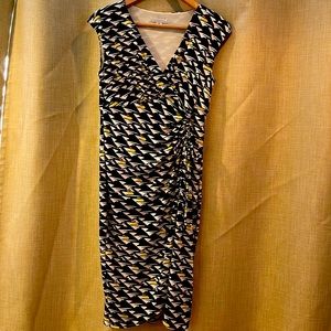 Flattering Sz 8 LondonTimes dress